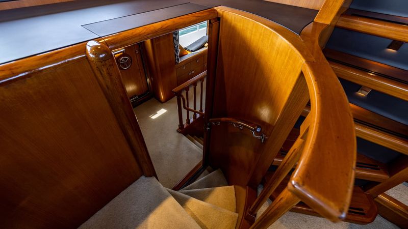 Lowland 98 | Camena 2