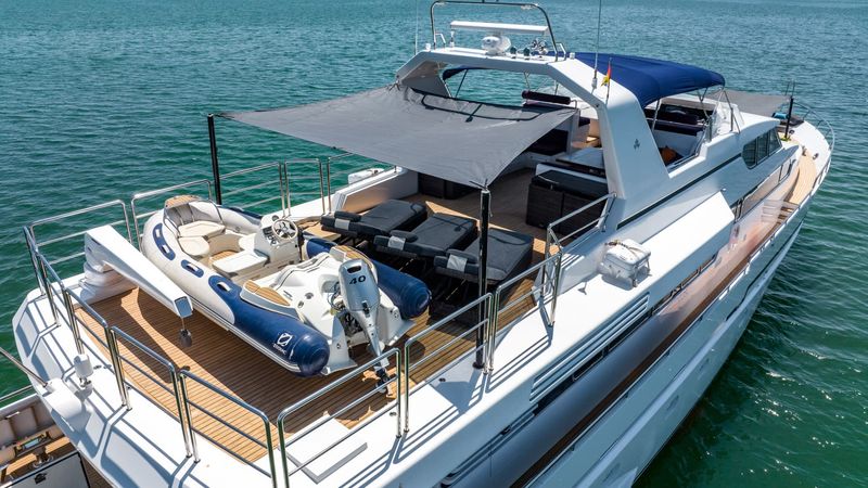 Lowland 98 | Camena 2