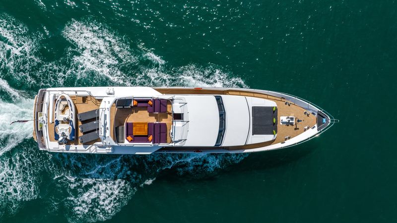 Lowland 98 | Camena 2