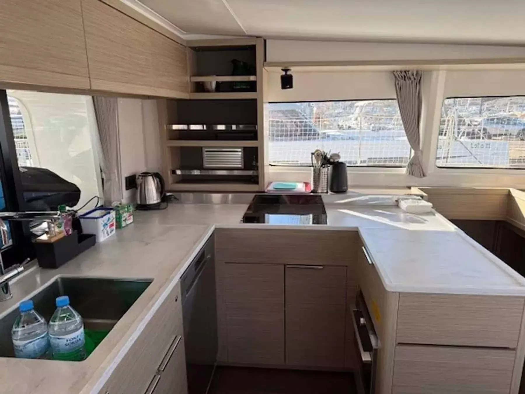 Lagoon 46 | New Horizons