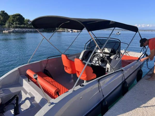 Quicksilver 675 Activ | 24