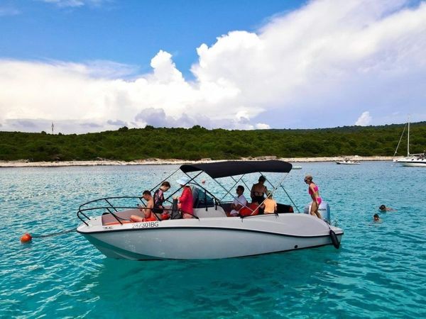 Quicksilver 675 Activ | 24