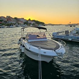 Atlantic Marine Suncruiser 690 | Brod