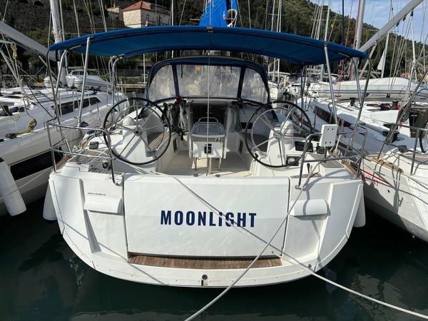 Jeanneau Sun Odyssey 479 | Moonlight