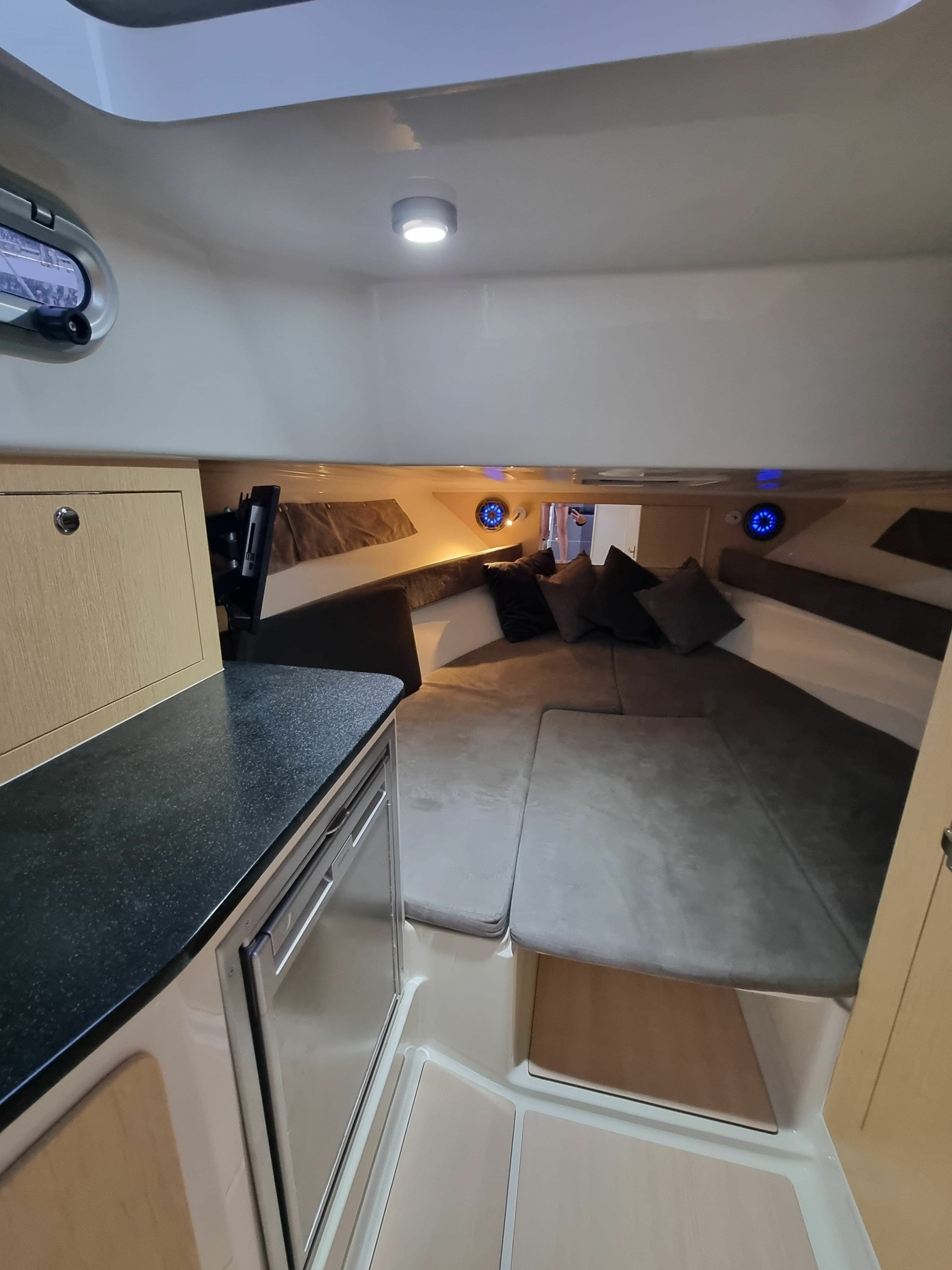 Atlantic Marine 730 | Lady Blue