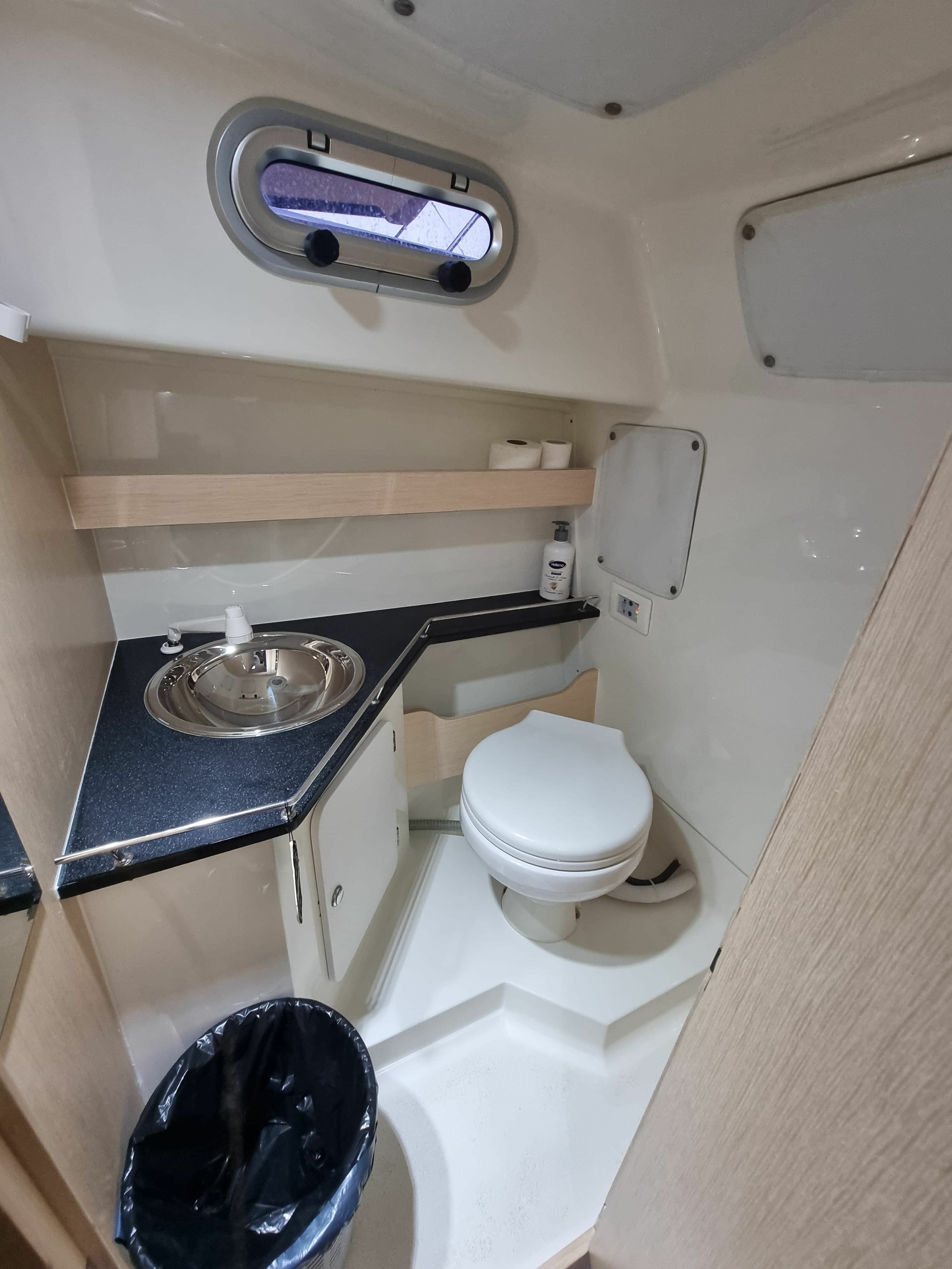 Atlantic Marine 730 | Lady Blue