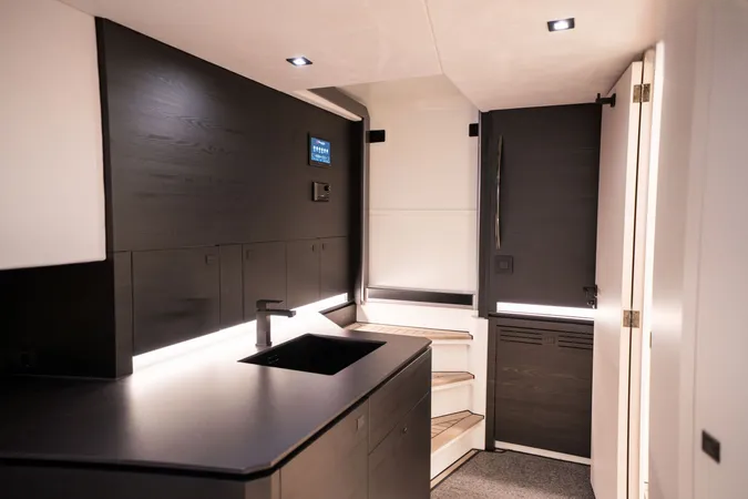 Vanquish VQ45 | Enchante