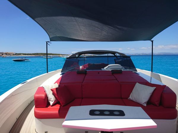 Vanquish 54 | Blue Brothers 2.0