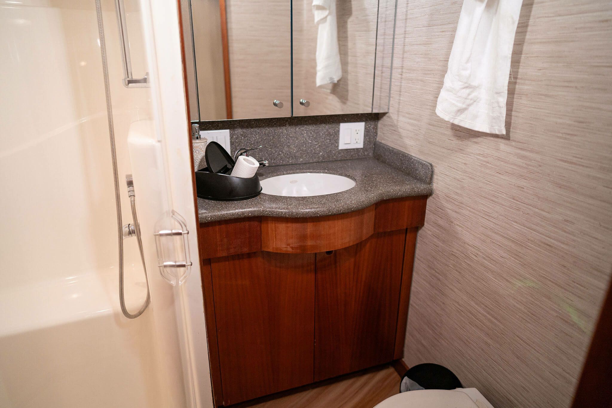 Hatteras 64 | Family Hatters