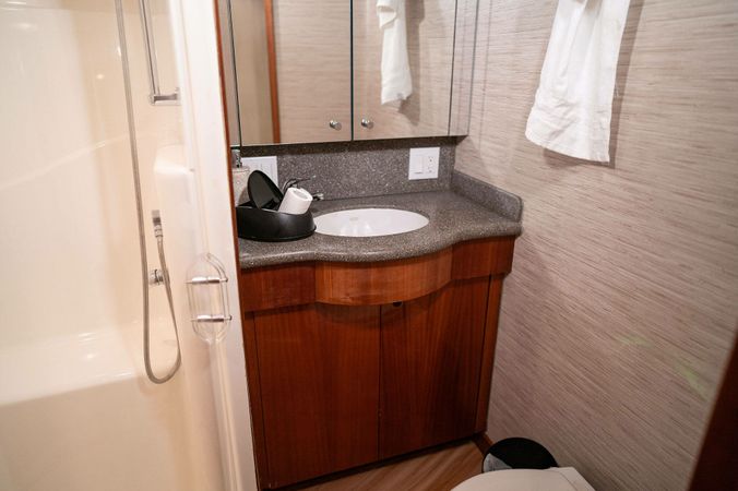 Hatteras 64 | Family Hatters