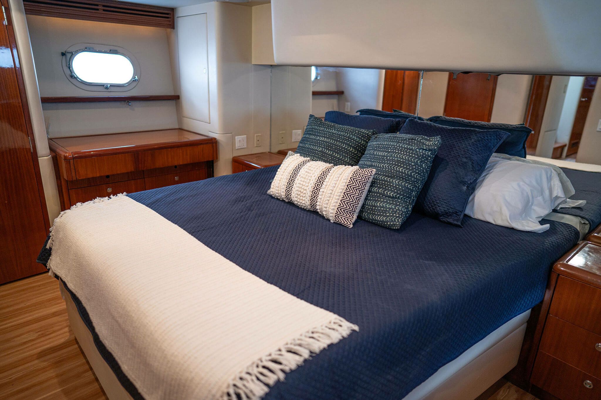 Hatteras 64 | Family Hatters