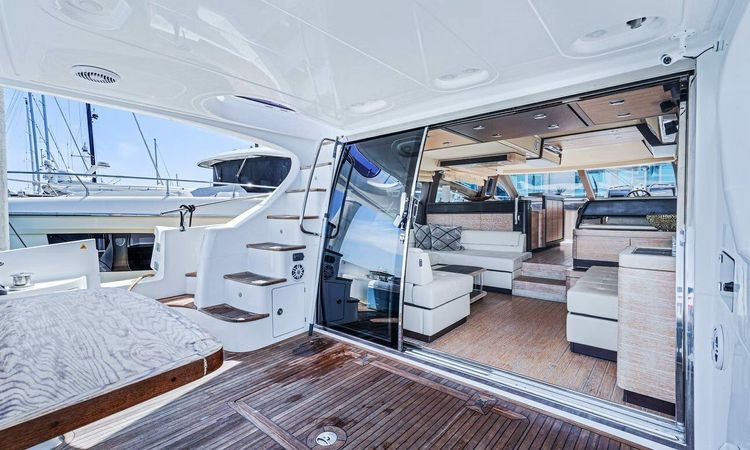 Azimut 64 Fly | Princessa