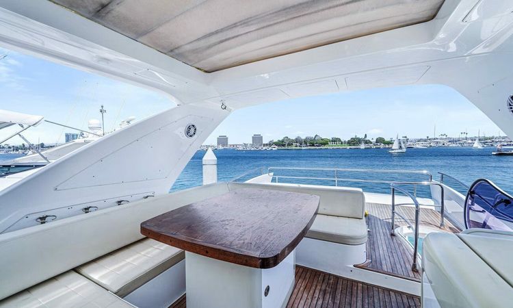 Azimut 64 Fly | Princessa