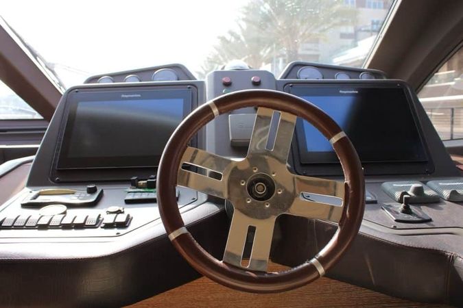 Azimut 64 Fly | Princessa