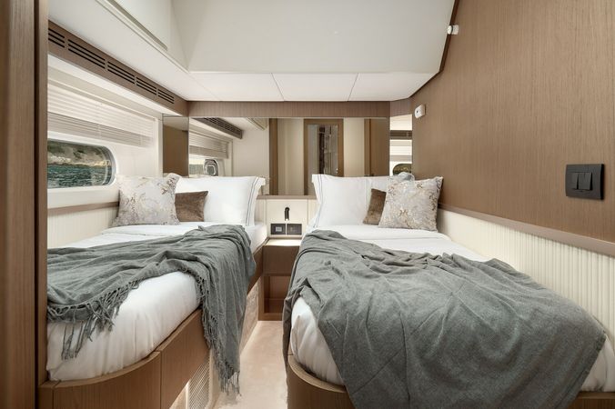 Azimut 66 | Princess M