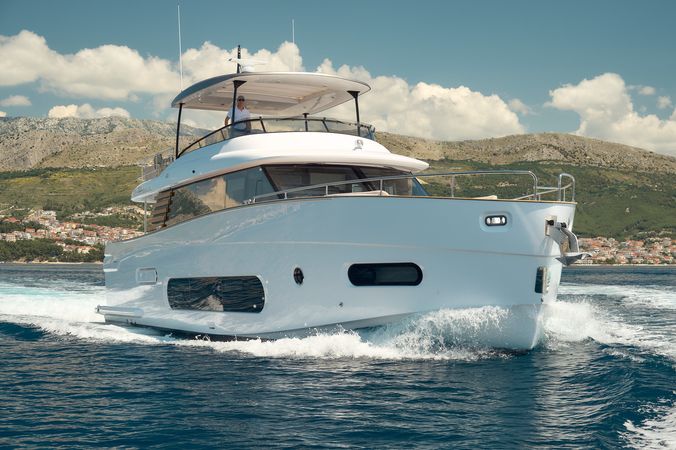 Azimut 66 | Princess M