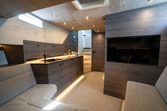 Vanquish 58 | Eleven