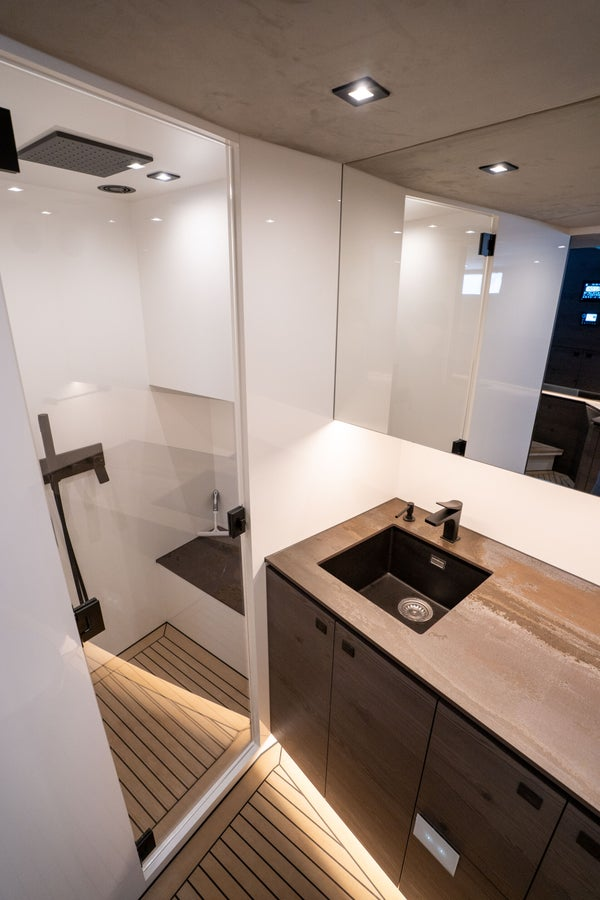 Vanquish 58 | Eleven