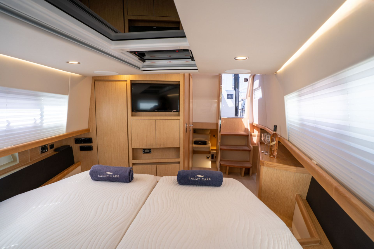 Fjord 44 | Fortitude