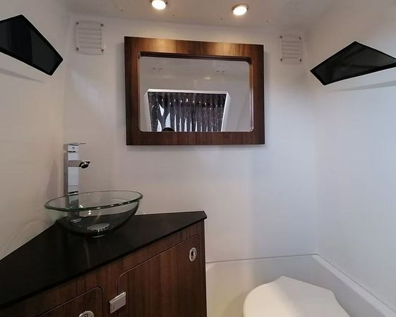 SuperRib 30 Cabin | 21