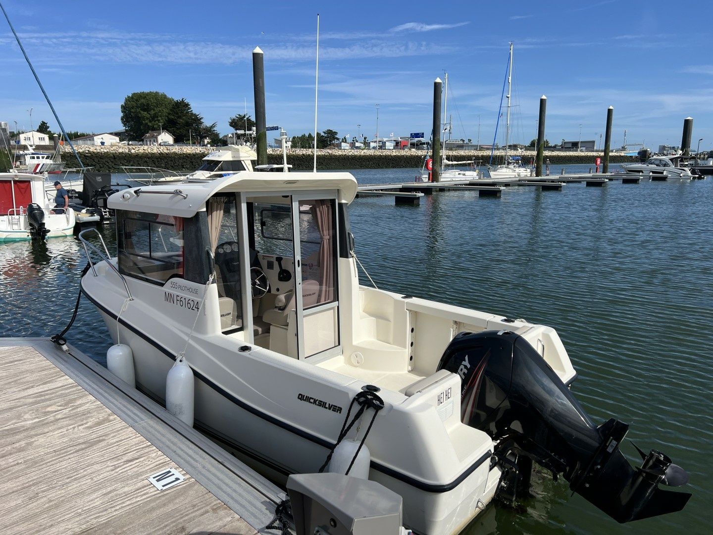 Quicksilver 555 Pilothouse | Hei Hei