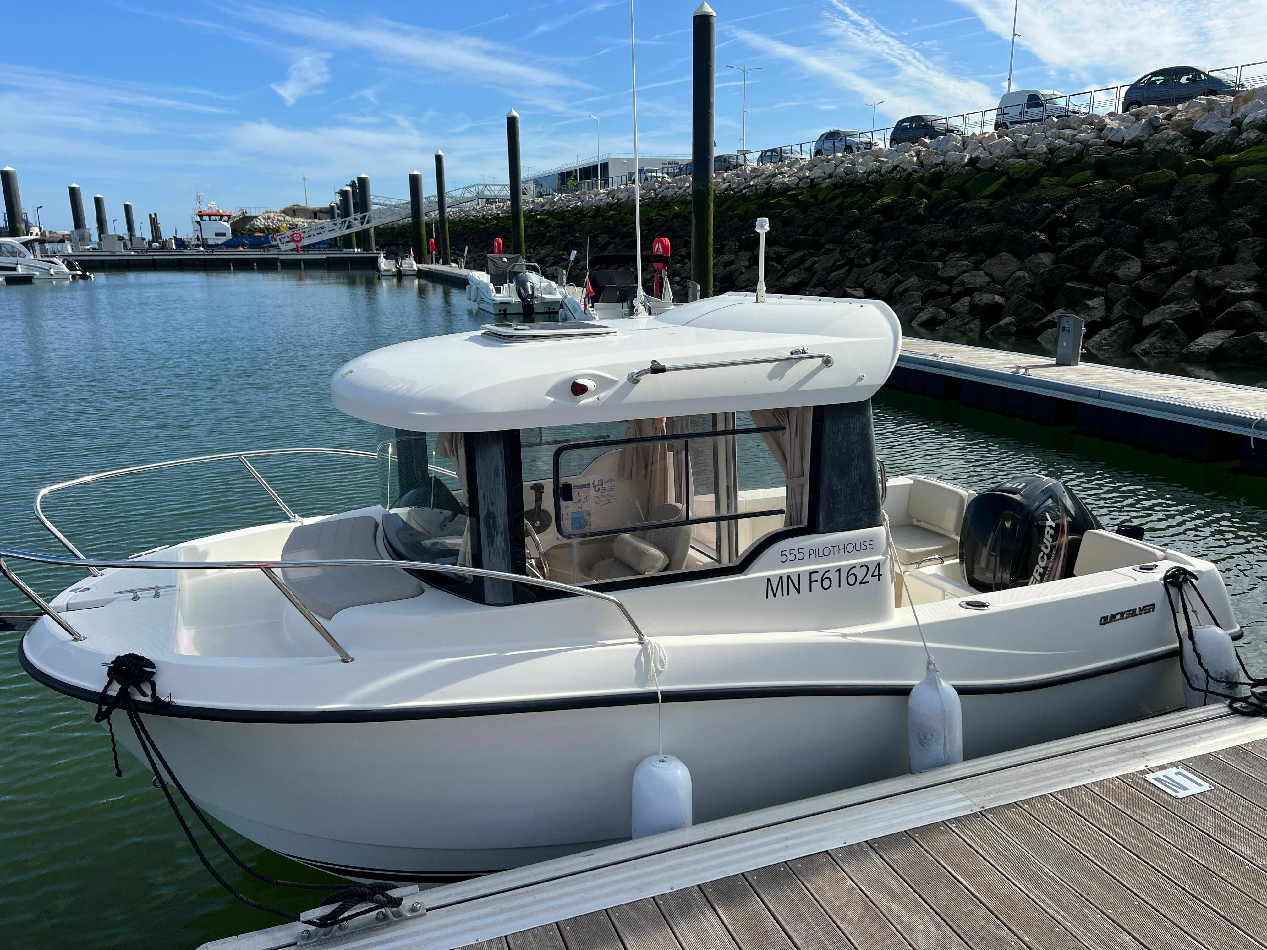 555 Pilothouse