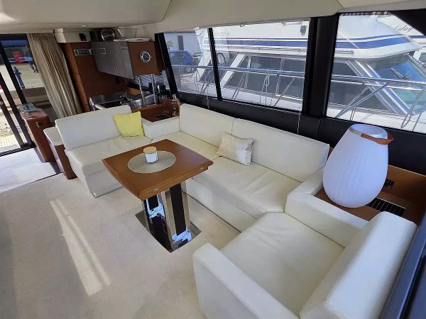 Jeanneau Prestige 550 | Very Berry