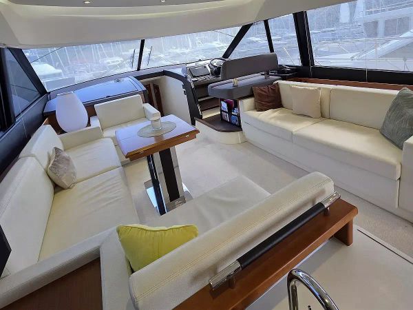 Jeanneau Prestige 550 | Very Berry