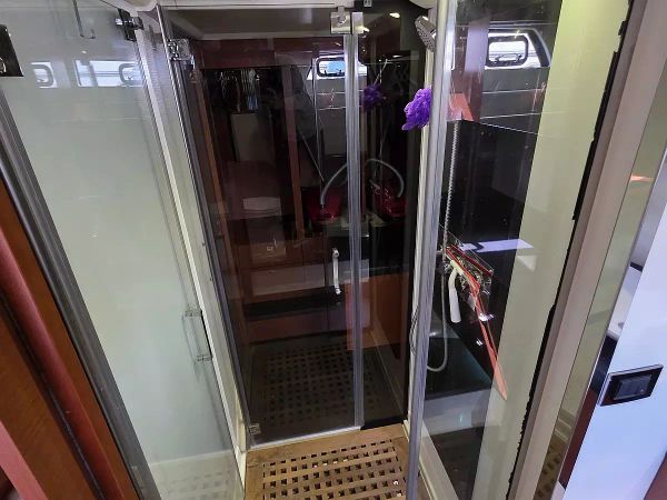 Jeanneau Prestige 550 | Very Berry