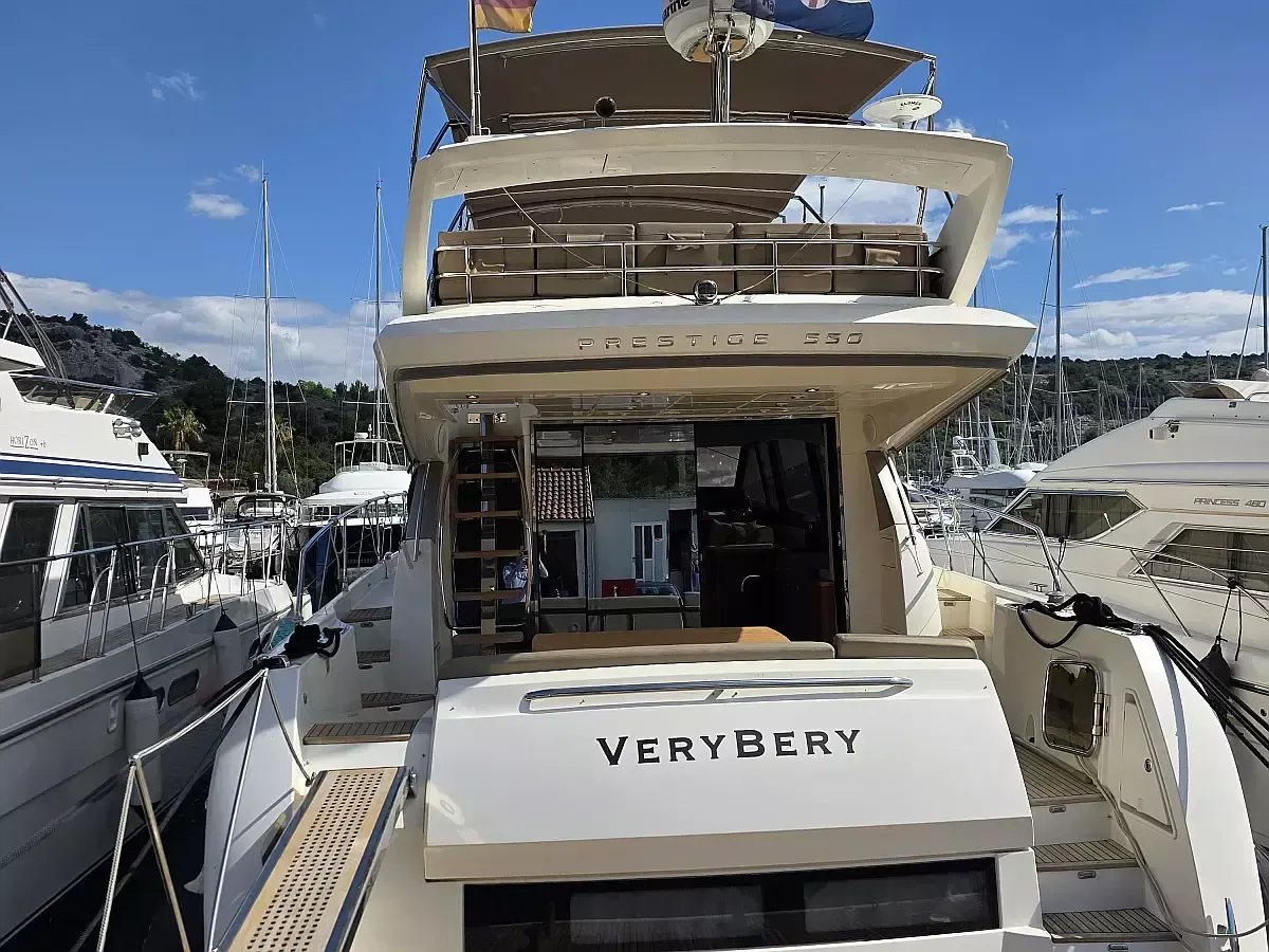 Jeanneau Prestige 550 | Very Berry