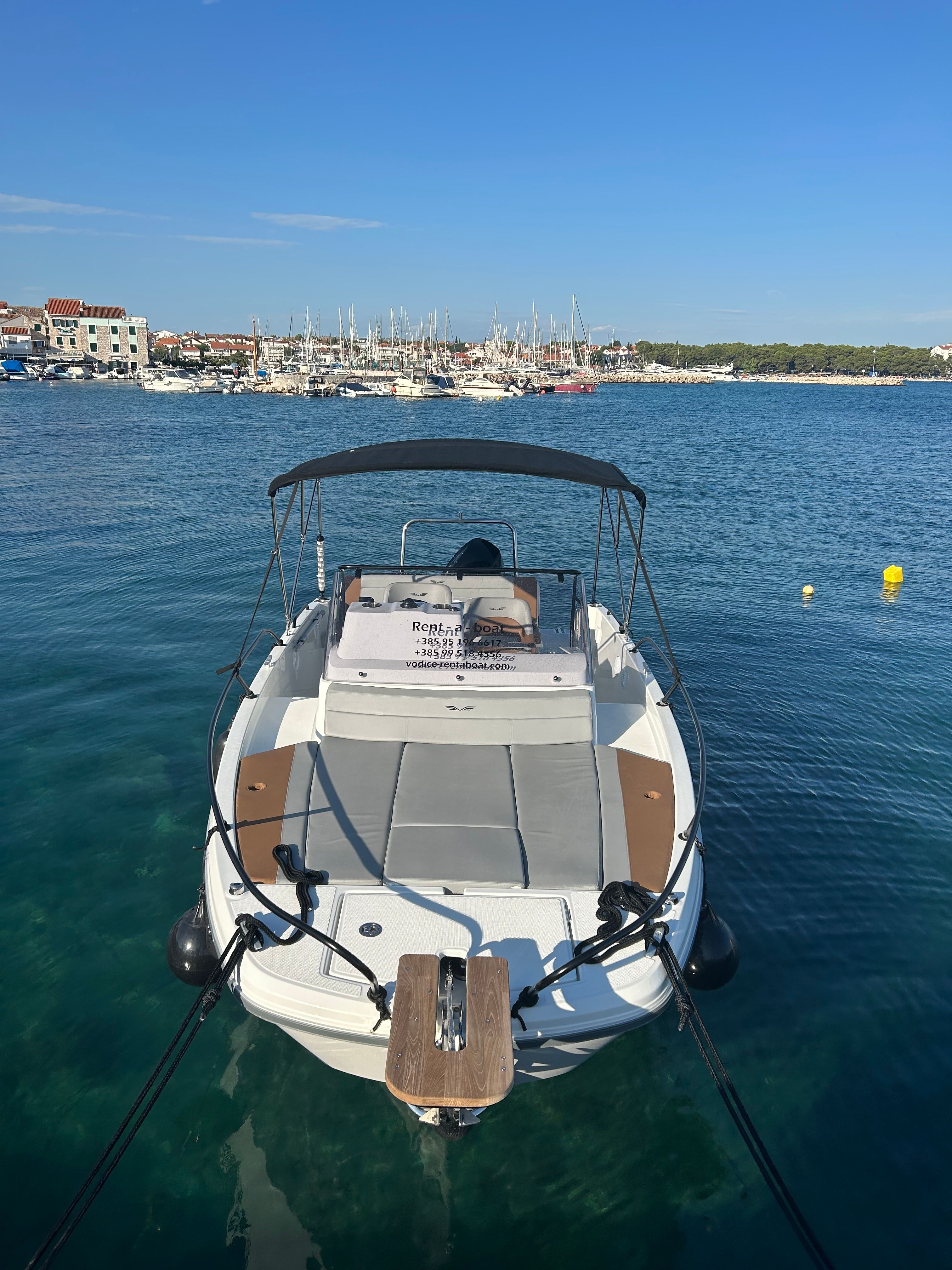 Beneteau Flyer 7 | 23