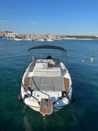 Beneteau Flyer 7 | 23