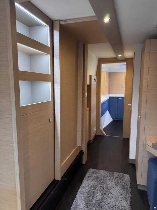 Fountaine Pajot Astrea 42 | Kahuna