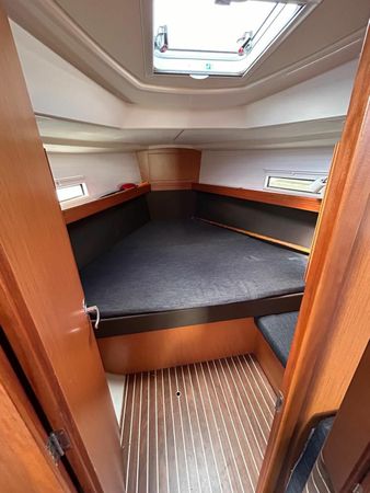 Bavaria Cruiser 37 | Scorpio