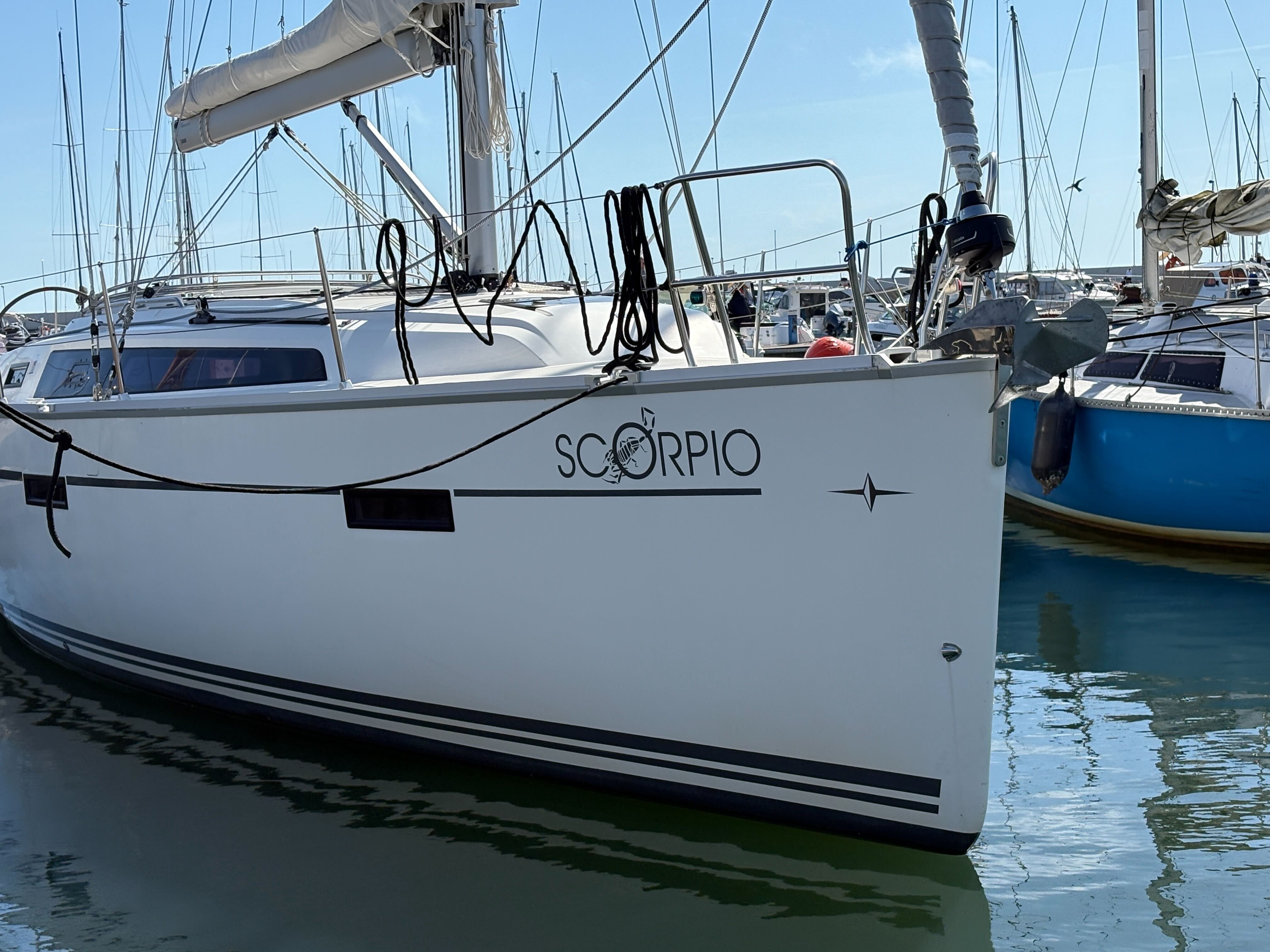 Bavaria Cruiser 37 | Scorpio