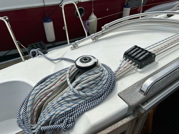 Bavaria Cruiser 37 | Scorpio