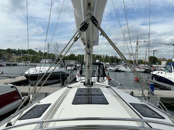 Bavaria Cruiser 37 | Scorpio