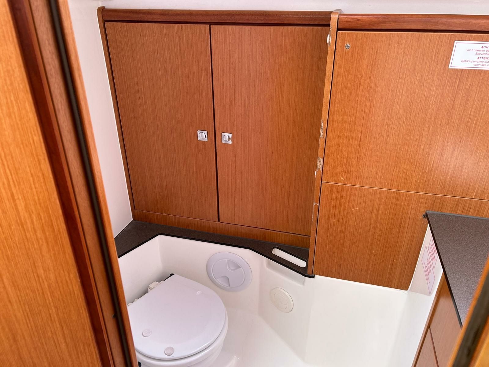 Bavaria Cruiser 37 | Scorpio