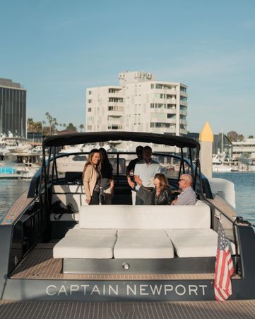 Van Dutch 40 | Captain Newport