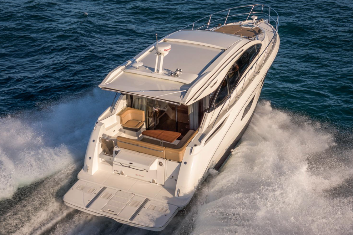 Sea Ray 400 | 16