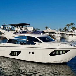 Absolute 52 Fly | OneLove