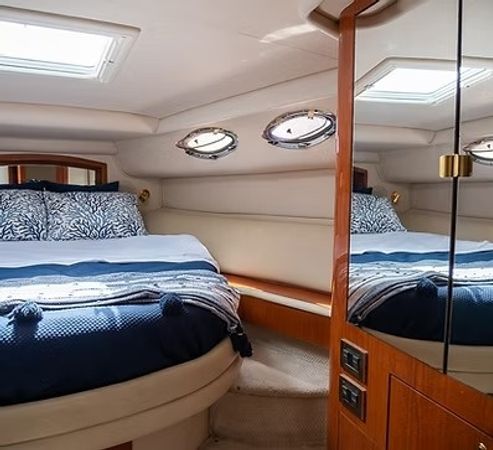 Sea Ray 450 | Captain Newport