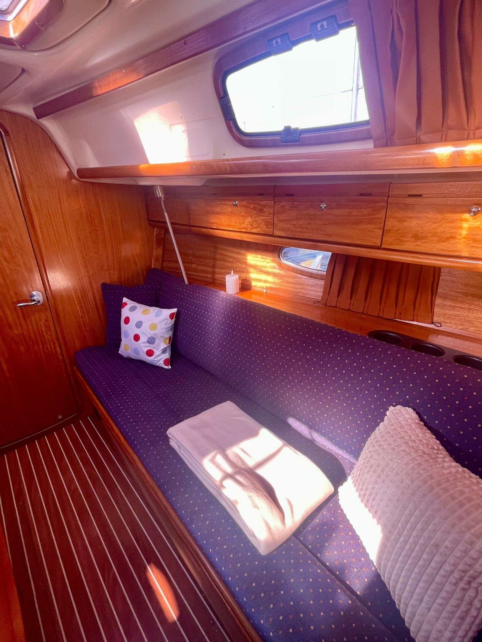 Bavaria Cruiser 33 | Lila