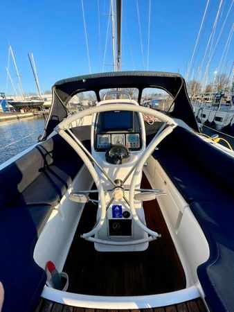 Bavaria Cruiser 33 | Lila