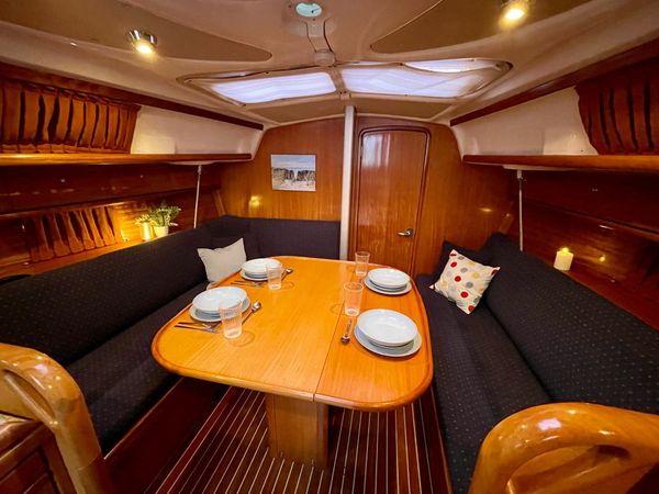 Bavaria Cruiser 33 | Lila