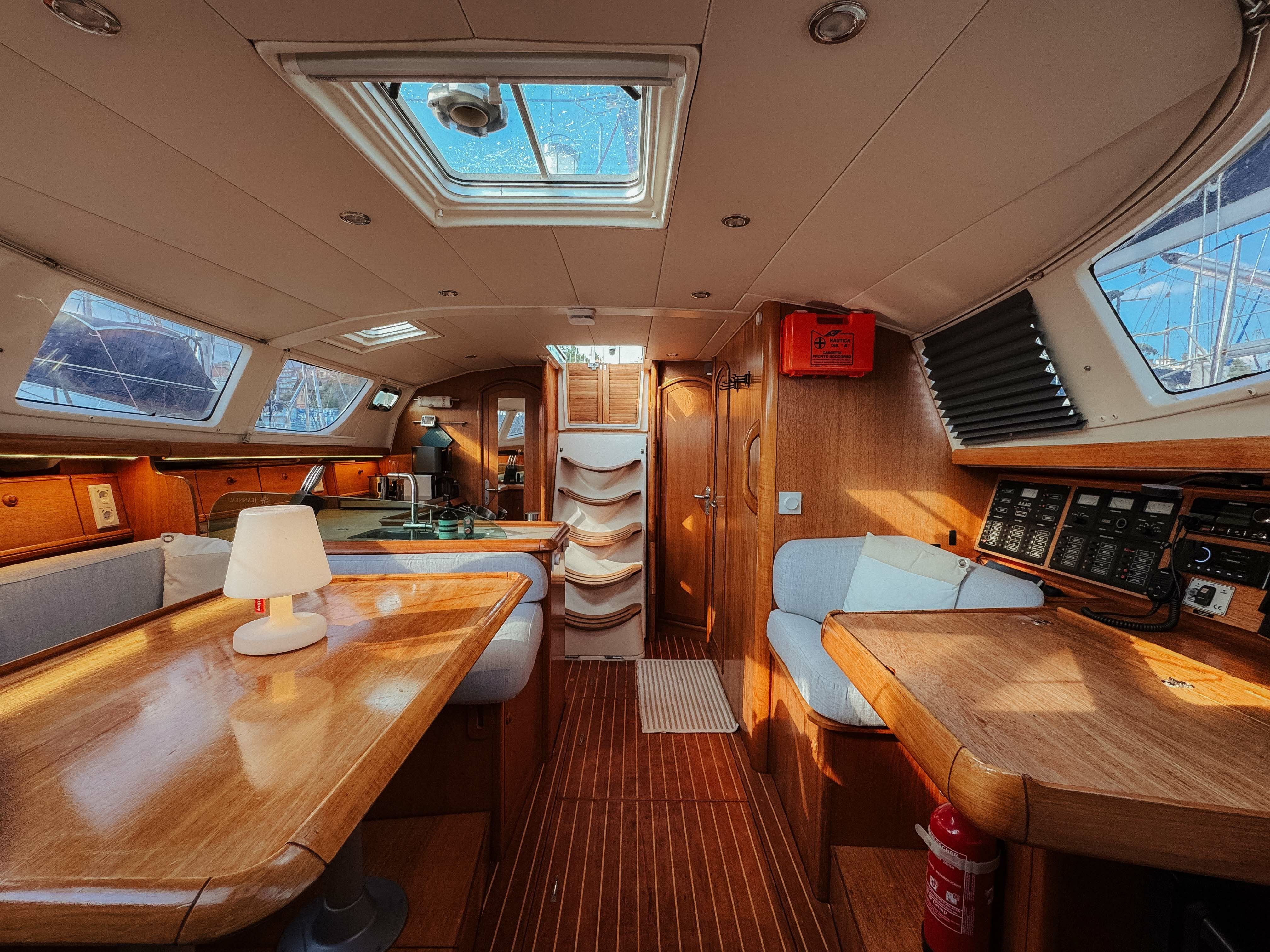 Jeanneau Sun Odyssey 43 | Go West