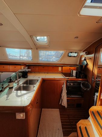 Jeanneau Sun Odyssey 43 | Go West
