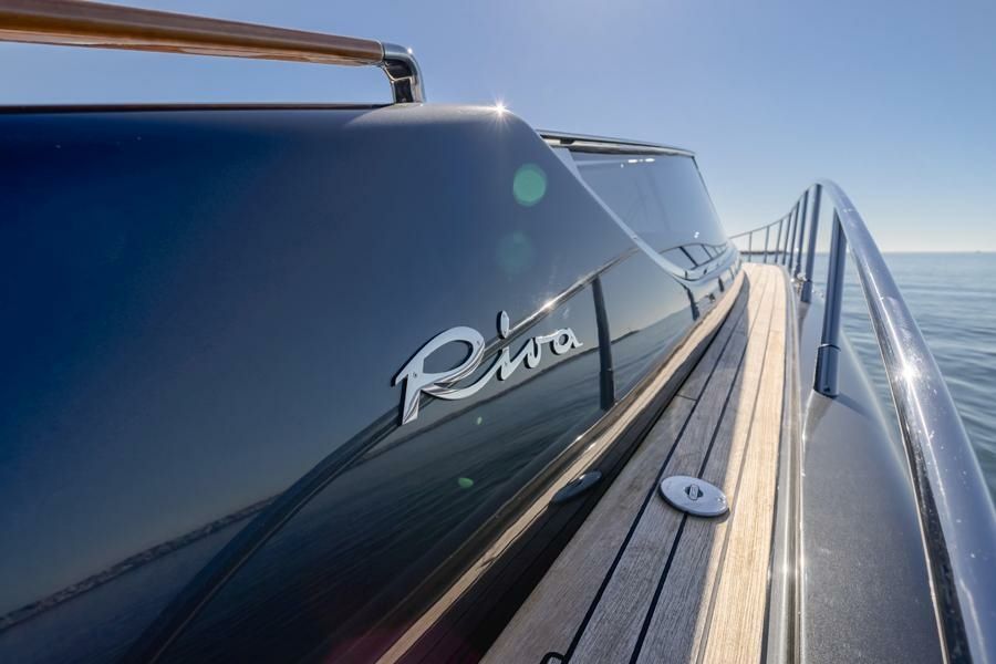 Riva Virtus 63 | Pergola