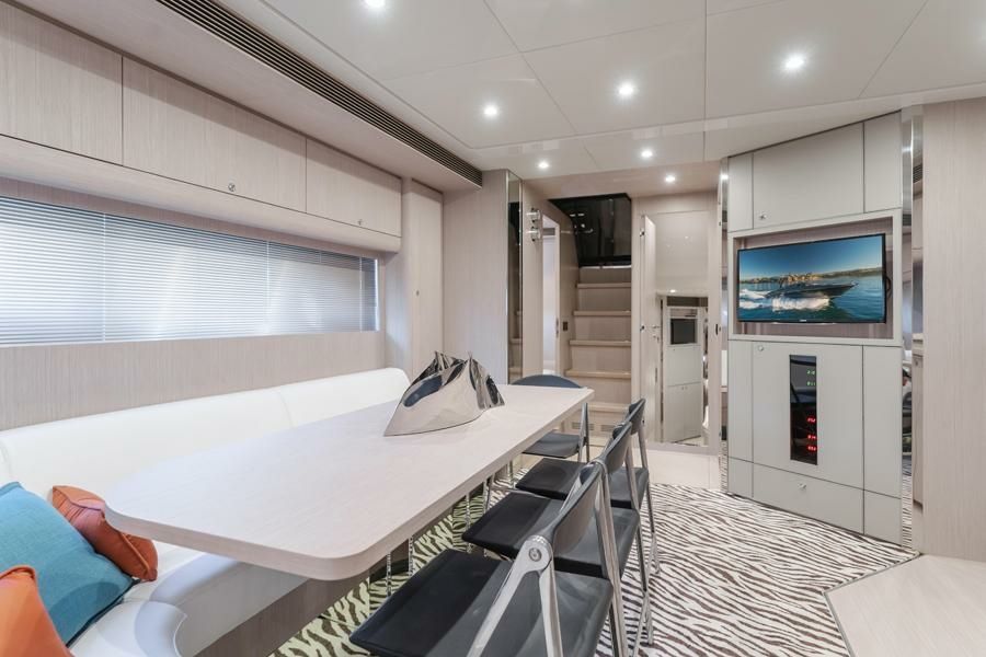 Riva Virtus 63 | Pergola