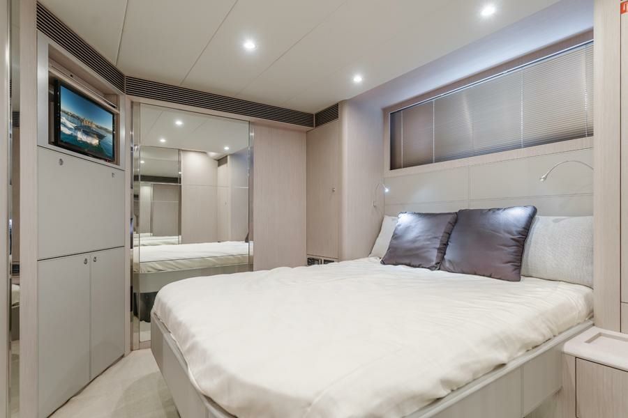 Riva Virtus 63 | Pergola